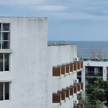 Babylon Apartment *